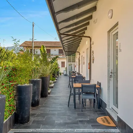 게스트하우스 Perla 마리나디마사